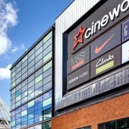 Stylish Wembley Stadium And Ovo Arena Apartment, London Exterior photo
